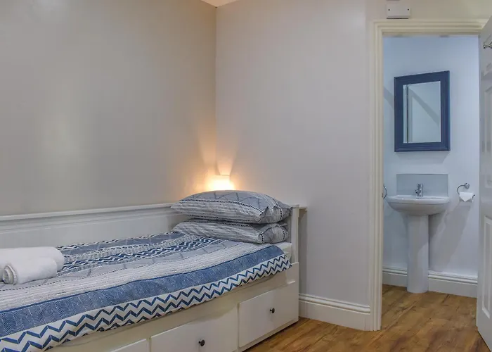 Holiday home Rascal's Rest